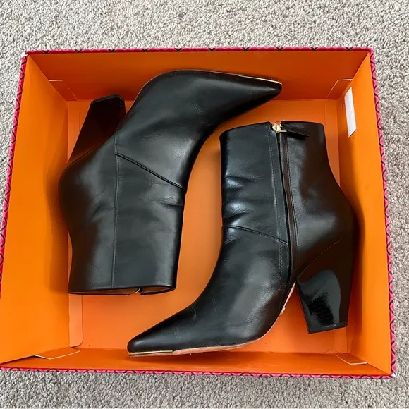 Tory Burch LILA 90MM Zip Up Ankle BootieCalf Leather
