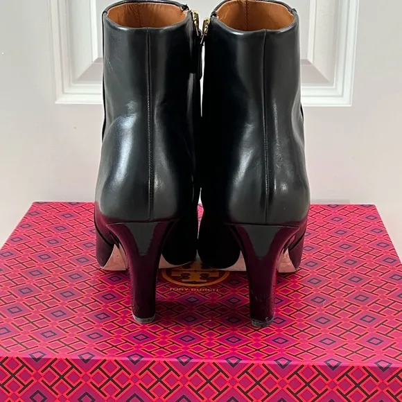 Tory Burch LILA 90MM Zip Up Ankle BootieCalf Leather