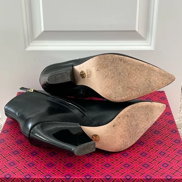 Tory Burch LILA 90MM Zip Up Ankle BootieCalf Leather