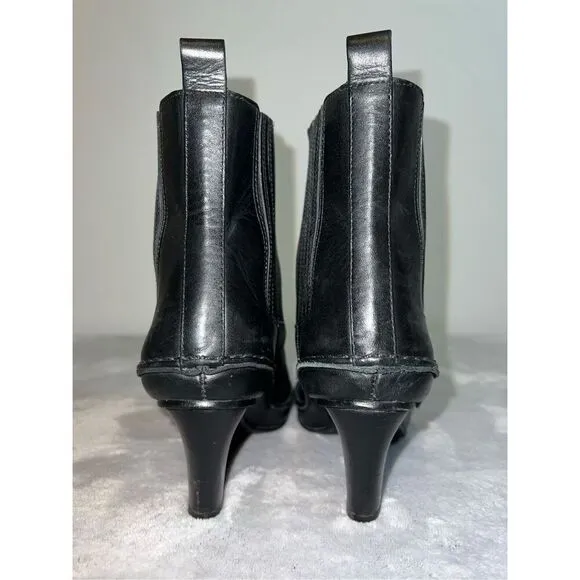 Tory Burch Lila Leather Pointed Toe Heeled Ankle Boots Black 6.5