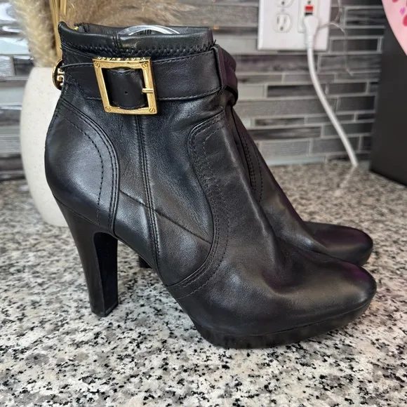 Tory Burch Melrose Logo Buckle Black Platform Ankle Boots Size 9.5