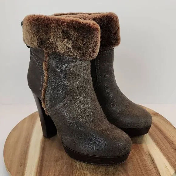 Tory Burch Sebastian Ankle Boots Size 7 M Distressed Brown Leather Real Shearlin