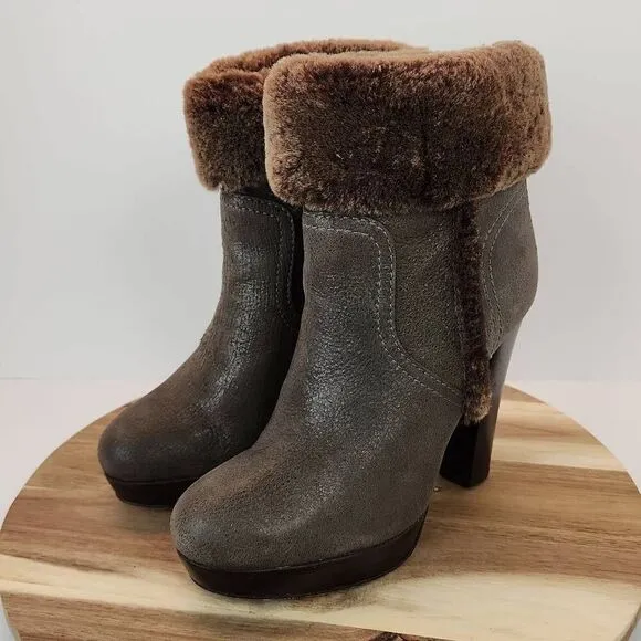 Tory Burch Sebastian Ankle Boots Size 7 M Distressed Brown Leather Real Shearlin