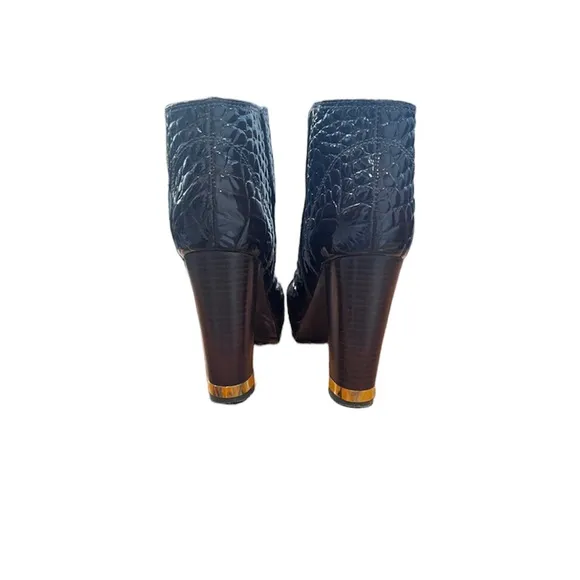 Tory Burch Virginia Patent Leather Croc Booties size 9 chocolate brown