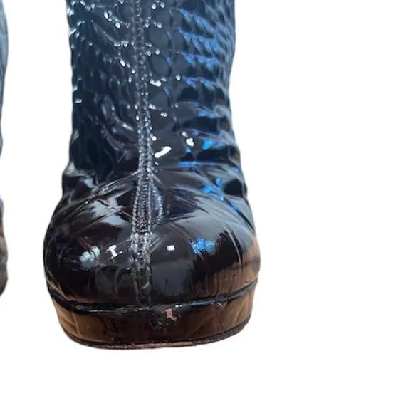 Tory Burch Virginia Patent Leather Croc Booties size 9 chocolate brown