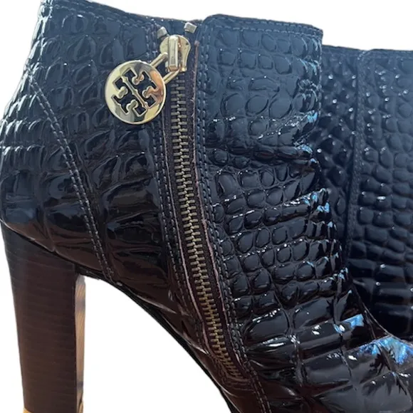 Tory Burch Virginia Patent Leather Croc Booties size 9 chocolate brown