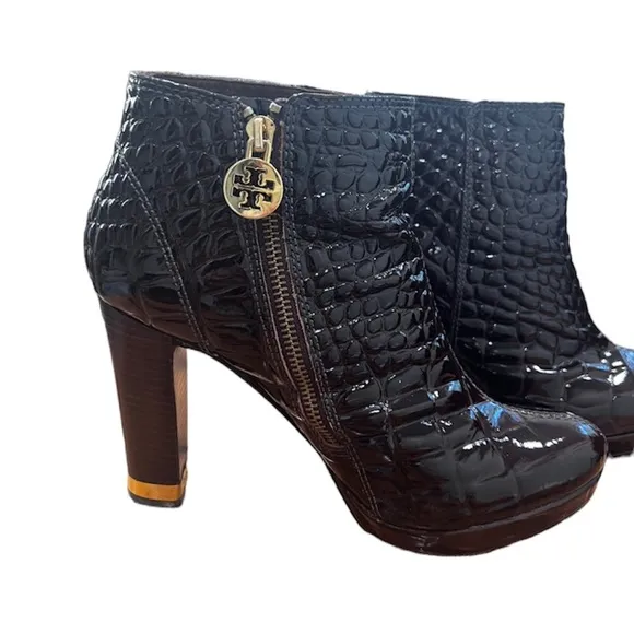 Tory Burch Virginia Patent Leather Croc Booties size 9 chocolate brown