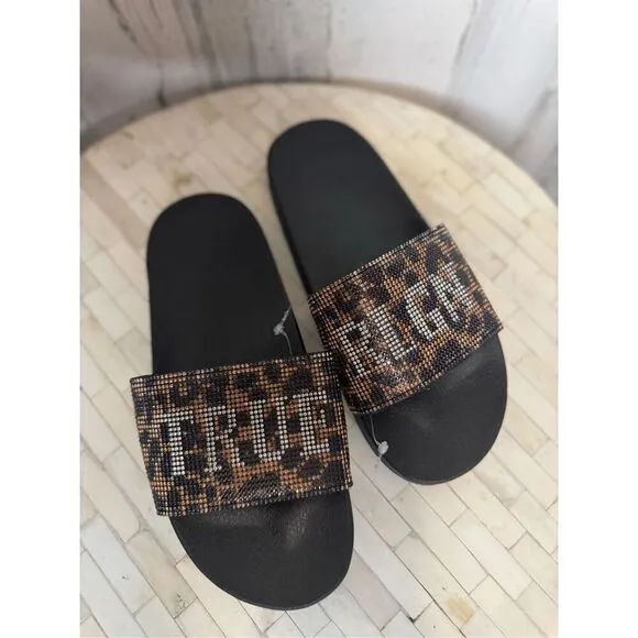 True religion woman’s Sandals