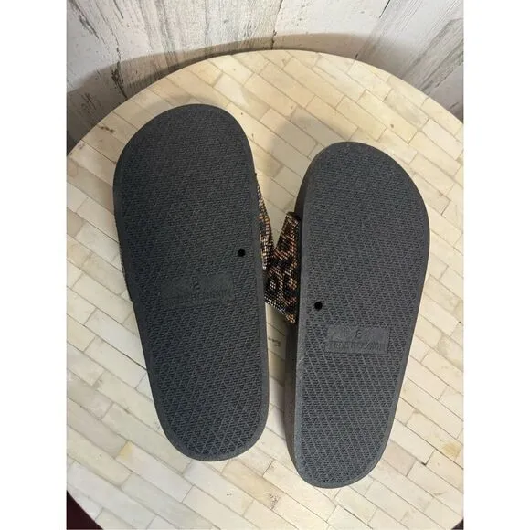 True religion woman’s Sandals
