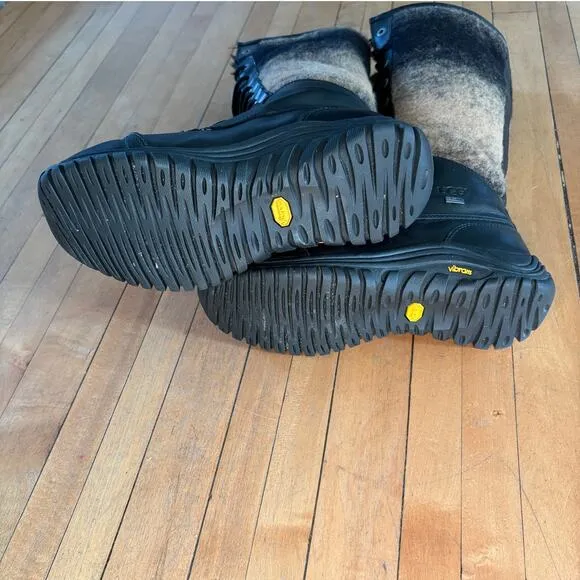 UGG Adirondack Winter Boots Size 8 Black Tan Tall Outdoors Waterproof