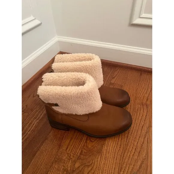 UGG Aldon Leather &amp; Wooi Ankle Boots Chestnut Brown Water Resistant Size‎ 9 New