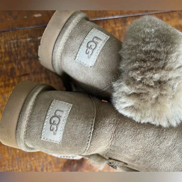 Ugg ankle boots
