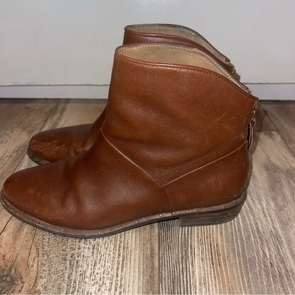 UGG Australia Bruno Brown Leather Ankle Boots Womens Size 8 EUR 39 Back Zip