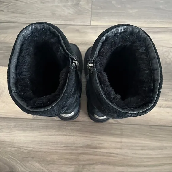 UGG Australia Kenly S/N 1890 Tall Black  Boots Womens Size 6