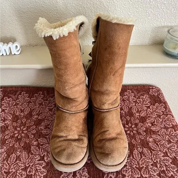 UGG Bailey Bow II Chestnut Tall Boots Women’s Size 9