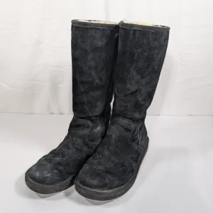 UGG black classic tall leather suede sheepskin SN 5683 womens size 8