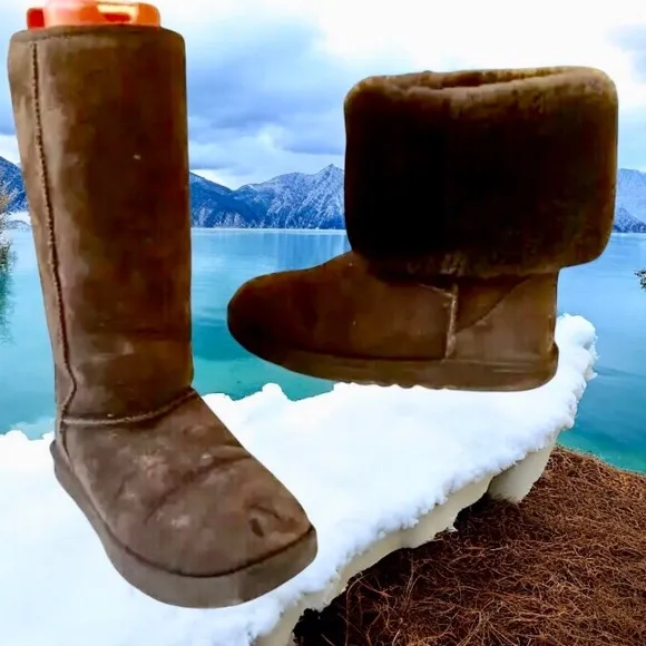 UGG Boots Classic Tall Brown Suede Shearling