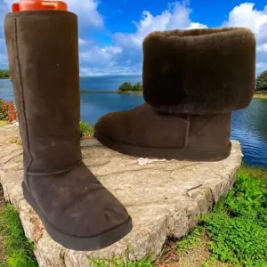 UGG Boots Classic Tall Brown Suede Shearling