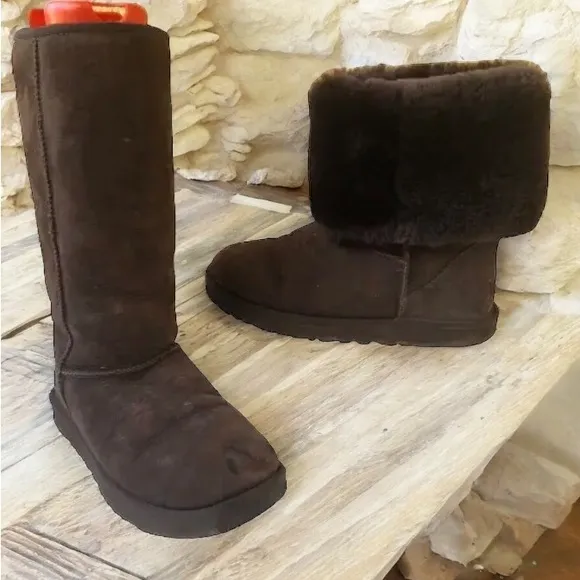 UGG Boots Classic Tall Brown Suede Shearling