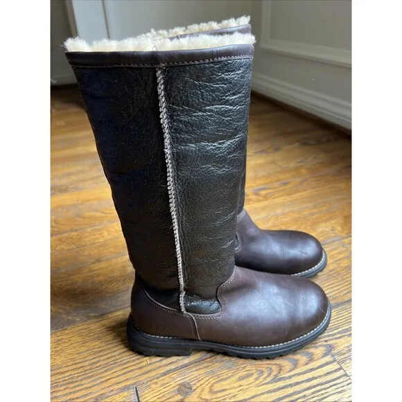UGG Brooks Women's Size 7 Brown/Black Leather Sheepskin Lined Tall Boots