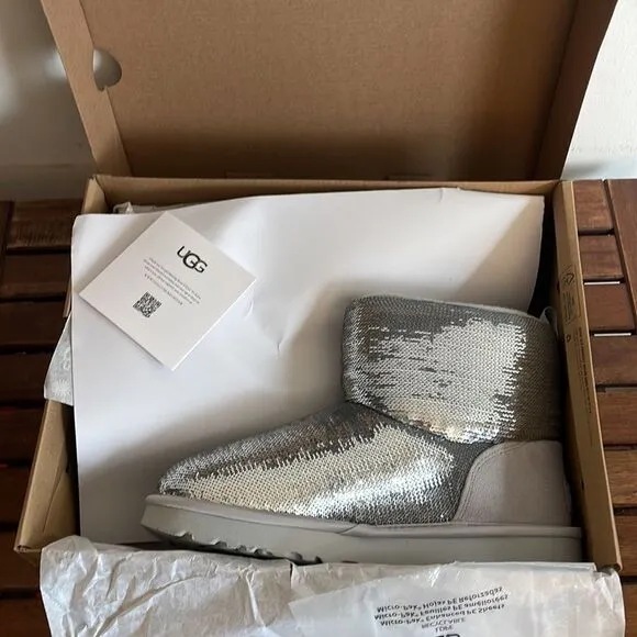 UGG Classic Mini Mirror Ball Boots Silver USA Women 7/UK 5/EU 38