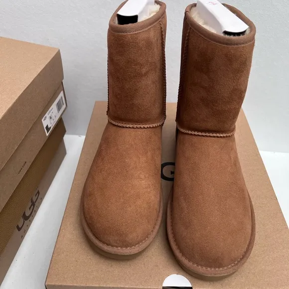 Ugg Classic Short II boots chestnut color casual classic comfy outdoor winter