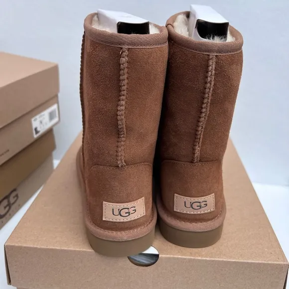 Ugg Classic Short II boots chestnut color casual classic comfy outdoor winter
