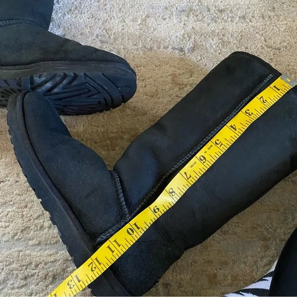 Ugg Classic Tall Boots Suede Leather Solid Black Pull On: 8