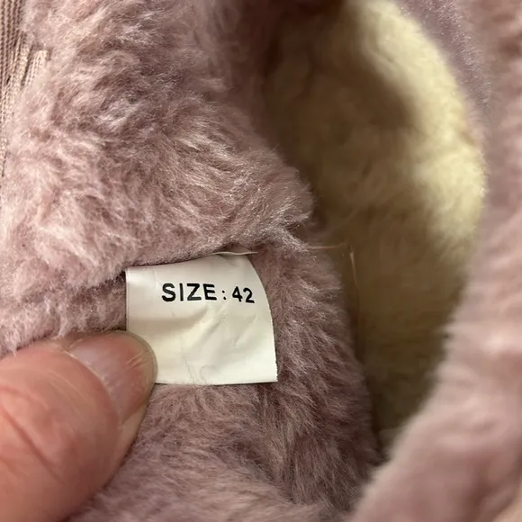Ugg Classic Ultra Mini Platform Suede Ankle Boots Pink Fur Lined Size 42 9