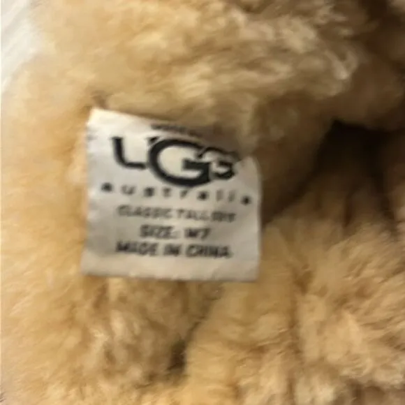 UGG Classic Chestnut Tall Shearling Lined Boots