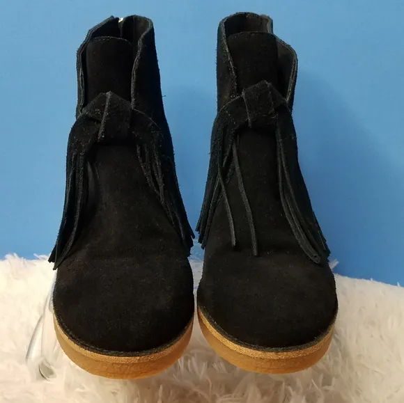 UGG Corin Ankle Boots