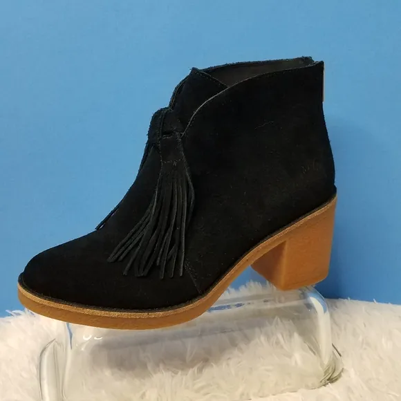 UGG Corin Ankle Boots