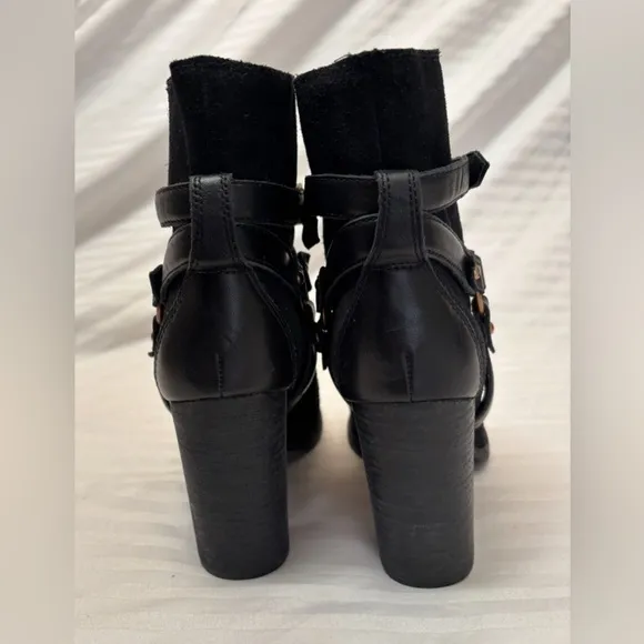 UGG Dandridge Black Suede Leather Harness High Heel Ankle Boots Womens Size 8