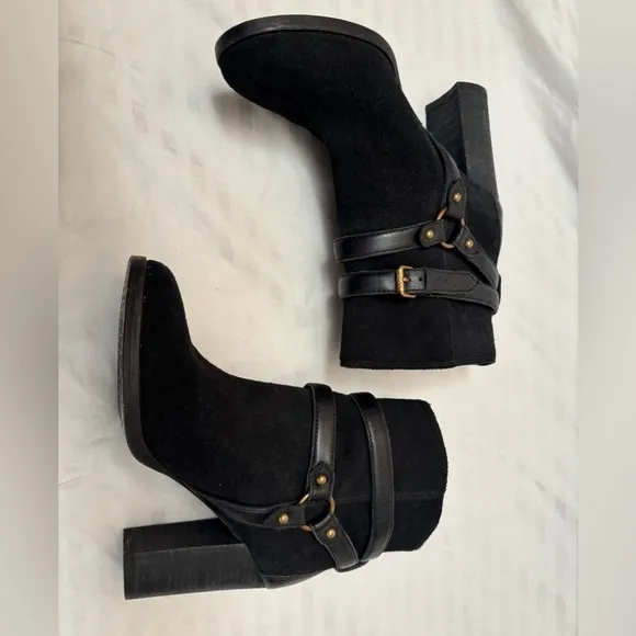 UGG Dandridge Black Suede Leather Harness High Heel Ankle Boots Womens Size 8