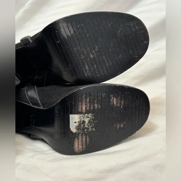 UGG Dandridge Black Suede Leather Harness High Heel Ankle Boots Womens Size 8