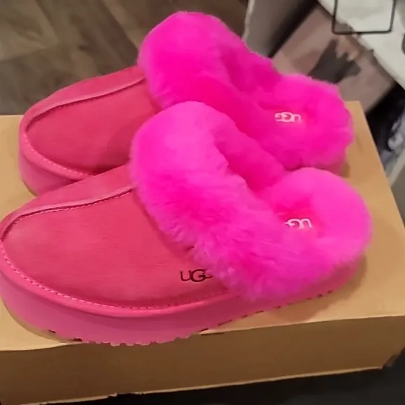 UGG DISQUETTE PLATFORM SLIPPER NIB NWT🖤 Taffy Pink 6