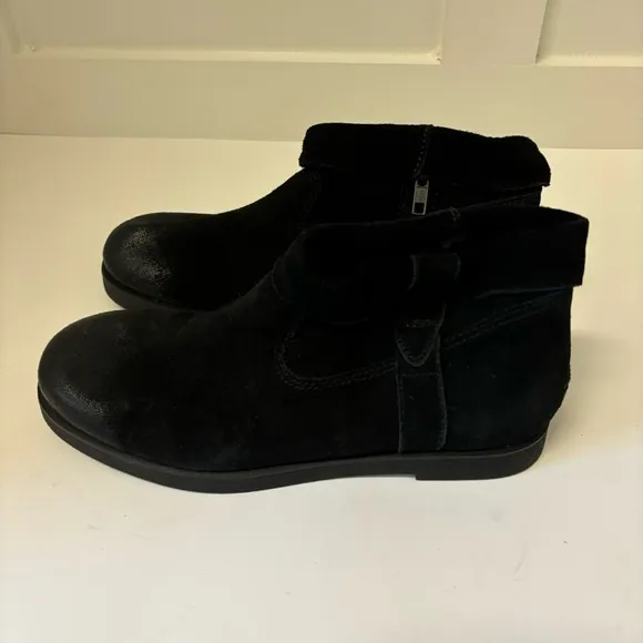 UGG Josefene Cuff Ankle Boots Sz 8