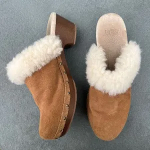 Ugg Kalie Suede Shearling Clogs Y2K Style Chestnut Brown Shoes Big Kid’s size 4