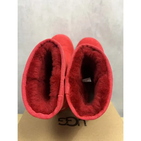 UGG Kids Classic II 1011773K Boots Big Kids Size 4 Red Great Condition