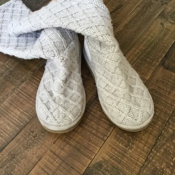 UGG Light Gray Cardy Lattice Knit Tall Boots Size 6