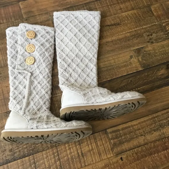 UGG Light Gray Cardy Lattice Knit Tall Boots Size 6