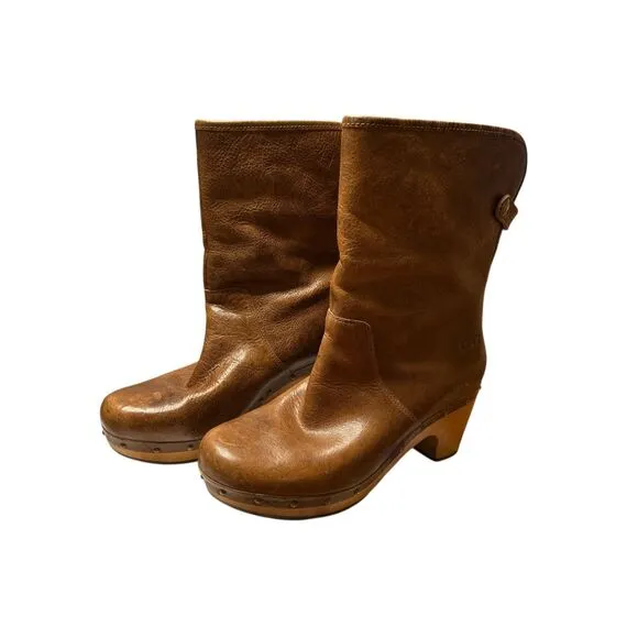 UGG Lynnea Womens Size 7 Brown Classic Outdoor Leather Heel Ankle Winter Boots