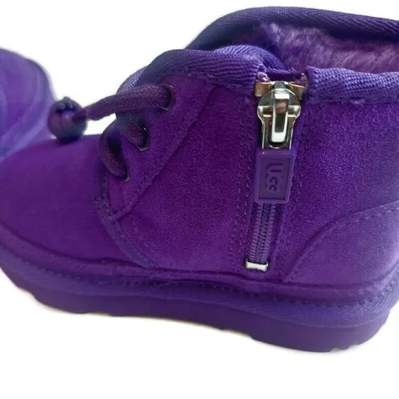 UGG Neumel II Ankle Chukka Boot Toddler Size 8 Age 3-4 Mussel Shell 1017320T
