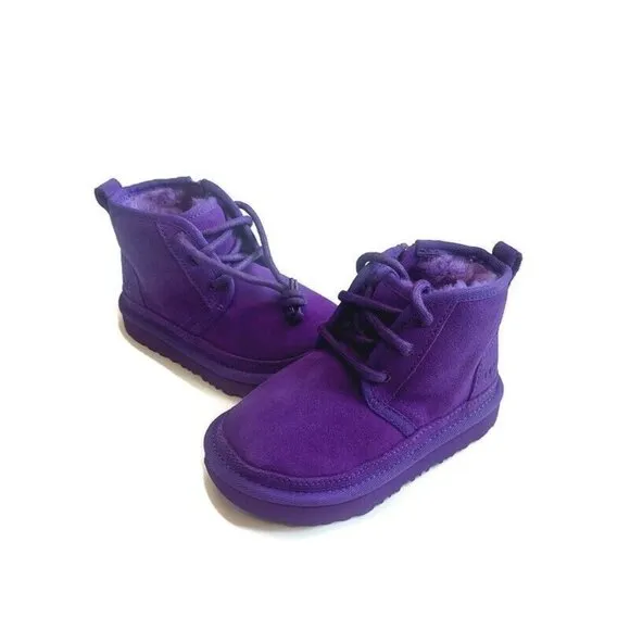UGG Neumel II Ankle Chukka Boot Toddler Size 8 Age 3-4 Mussel Shell 1017320T