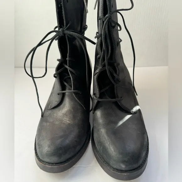 Ugg Oriana Boot women 9.5