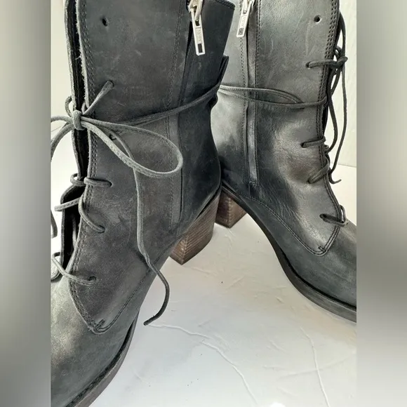 Ugg Oriana Boot women 9.5
