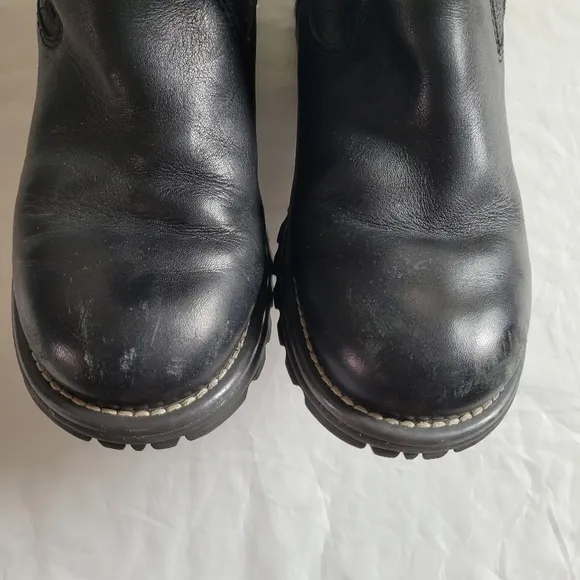 Ugg sherpa lined boots