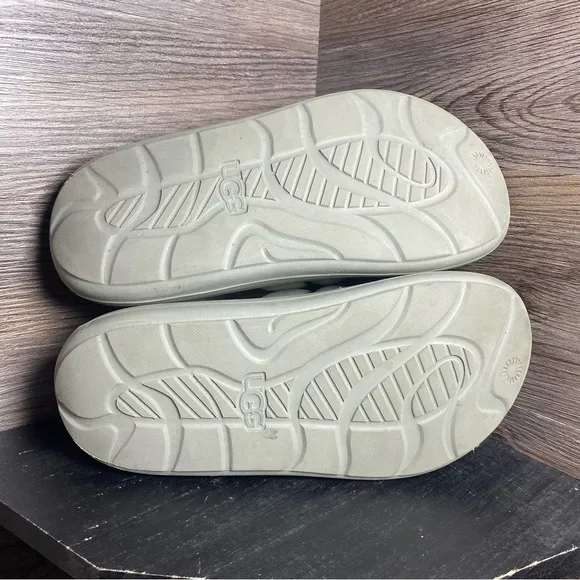 Ugg sport yeah slides grey sandals