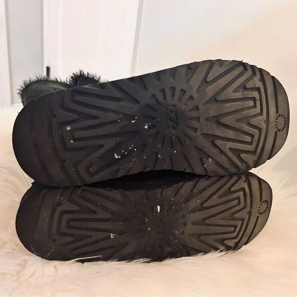 UGG Tall Bailey Button Cozy Warm Black Leather &amp; Sheepskin Bestseller Boots! 🔥