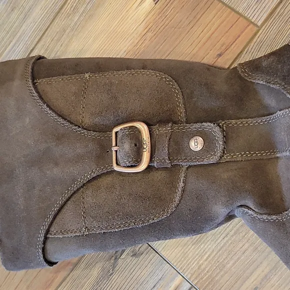 Ugg tall brown boots
